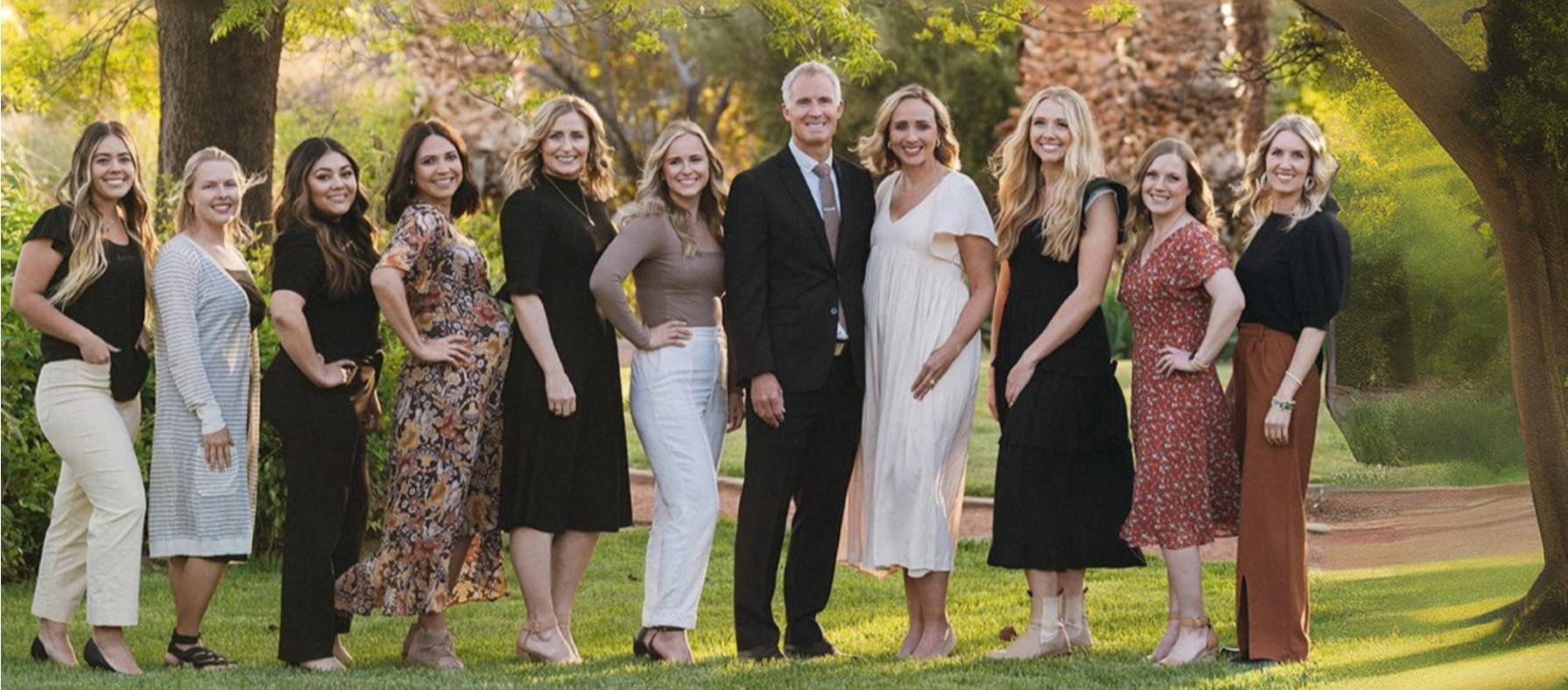 Group Image of ELLIS DENTISTRY CO.  Group Image of ELLIS DENTISTRY CO.